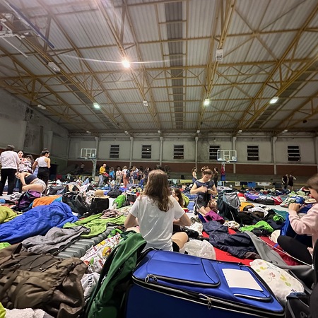 Quartier für 2000 Leute in Lissabon für die letzte Woche