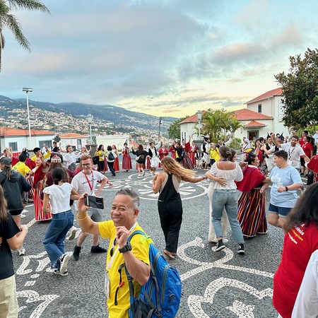 Straßenfest für die Pilger
